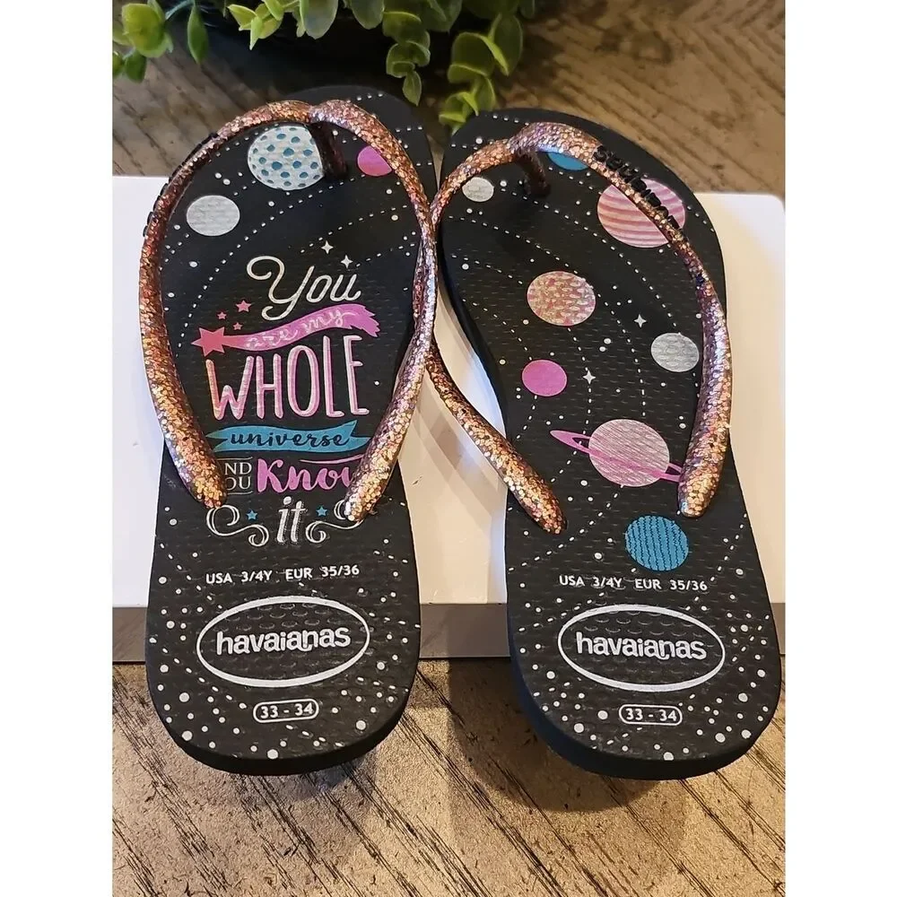 Havaianas Glitter Strap Flip Flops with Colorful Planet Print Size 1-1.5